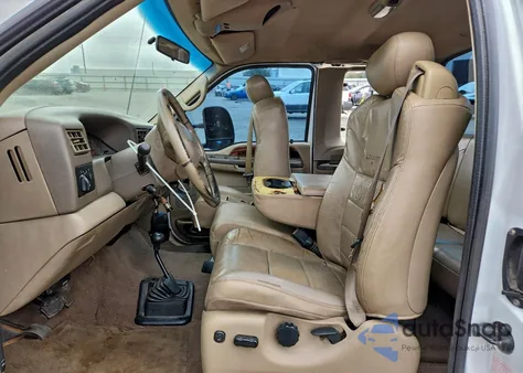 2001 Ford F250 Super Duty from USA, damaged, VIN 1FTNX21F11EA85158